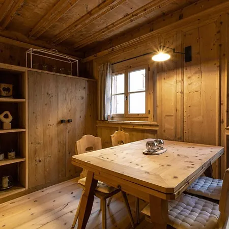 Chesa Dalet 2 Apartment